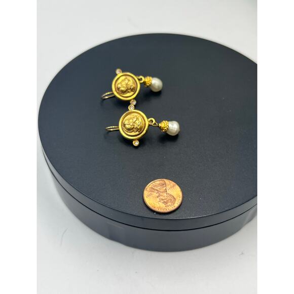 Ben-Amun Gold Plated‎ Coin Roman Inspired White Glass Pearl Dangle Earrings - Picture 6 of 8